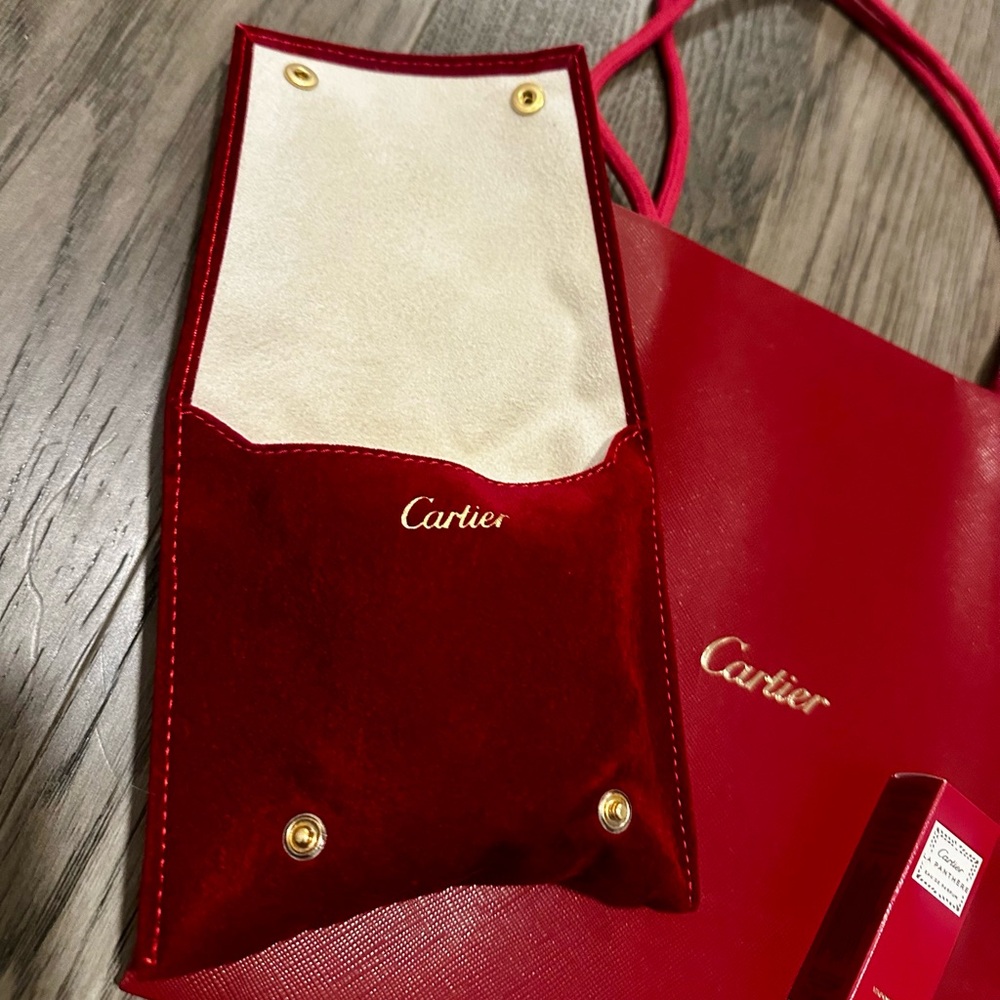 Cartier Travel Pouch with Cartier Red Gift Bag / Red bag / Cartier /Panthere - Picture 4 of 6